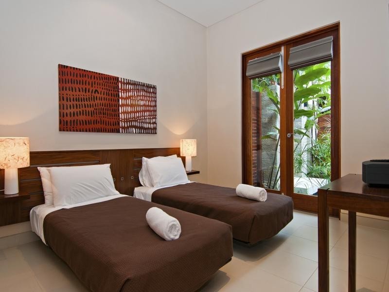 16 Bale, Port Douglas QLD 4877