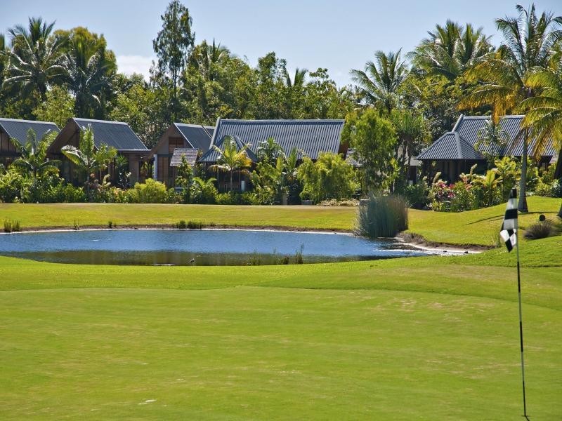 16 Bale, Port Douglas QLD 4877