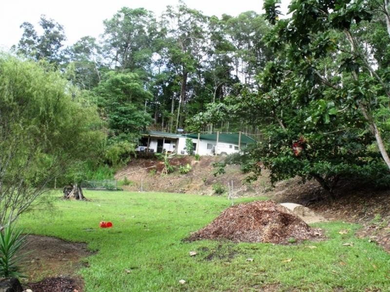 2 Whiteley Road, Miallo QLD 4873