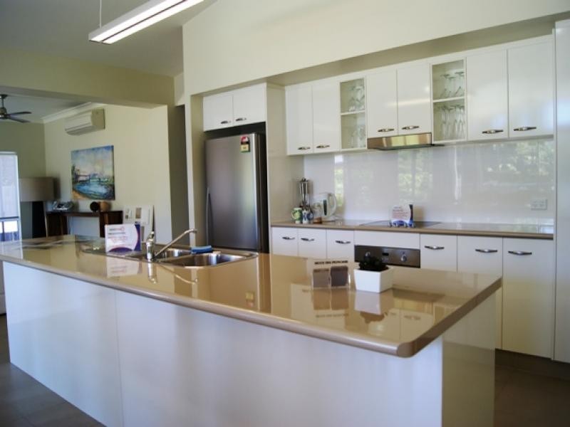 27 Ulysses Avenue, Port Douglas QLD 4877