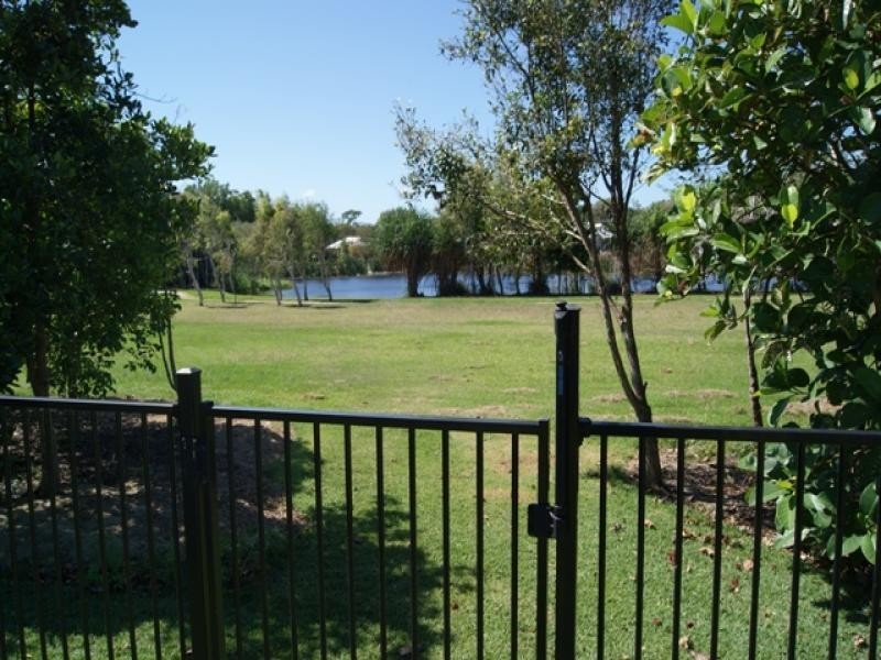 27 Ulysses Avenue, Port Douglas QLD 4877