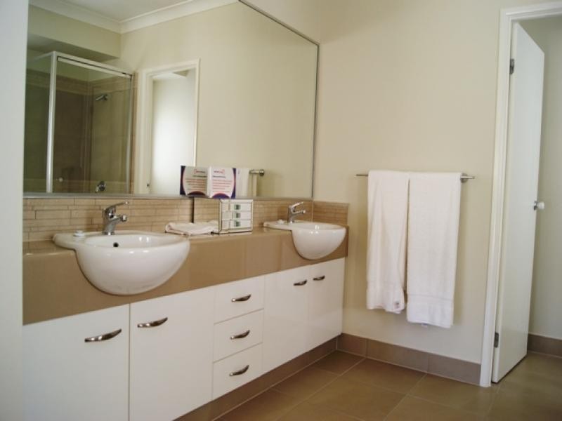 27 Ulysses Avenue, Port Douglas QLD 4877