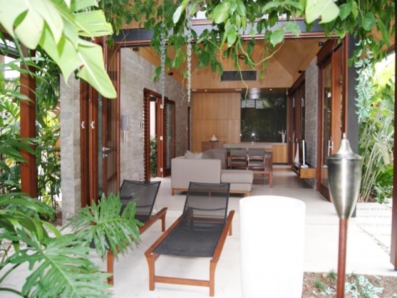 2 BALE DVE, Port Douglas QLD 4877