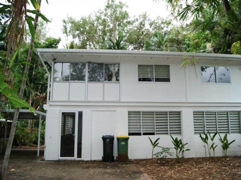 24 Sorrento Crescent, Port Douglas QLD 4877