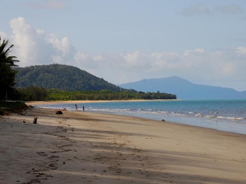 5 MARINE PDE, Newell QLD 4873