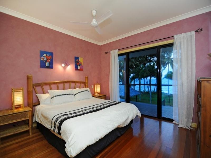5 MARINE PDE, Newell QLD 4873