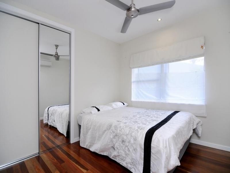 24 THE LAKE, Port Douglas QLD 4877