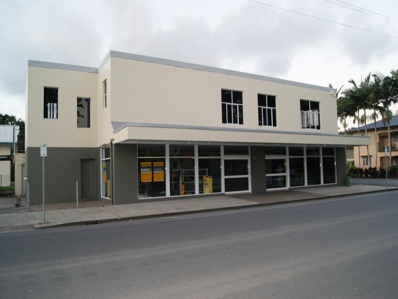 4 William Street, Mossman QLD 4873