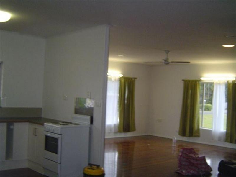 8 Andrews Street, Newell QLD 4873