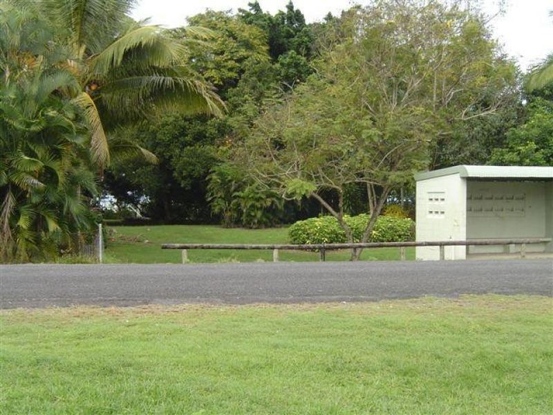 8 Andrews Street, Newell QLD 4873