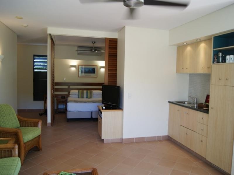 36/9-13 THE ESPLANADE, Port Douglas QLD 4877