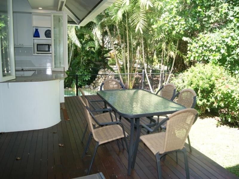 1/ Beach Villa, Port Douglas QLD 4877