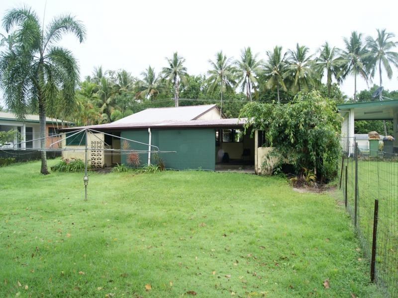 38 Marine Parade, Newell QLD 4873