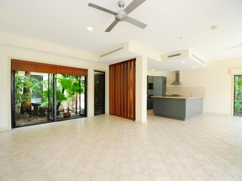 8/ Thornton West/17 St-Crispins’s Ave, Port Douglas QLD 4877