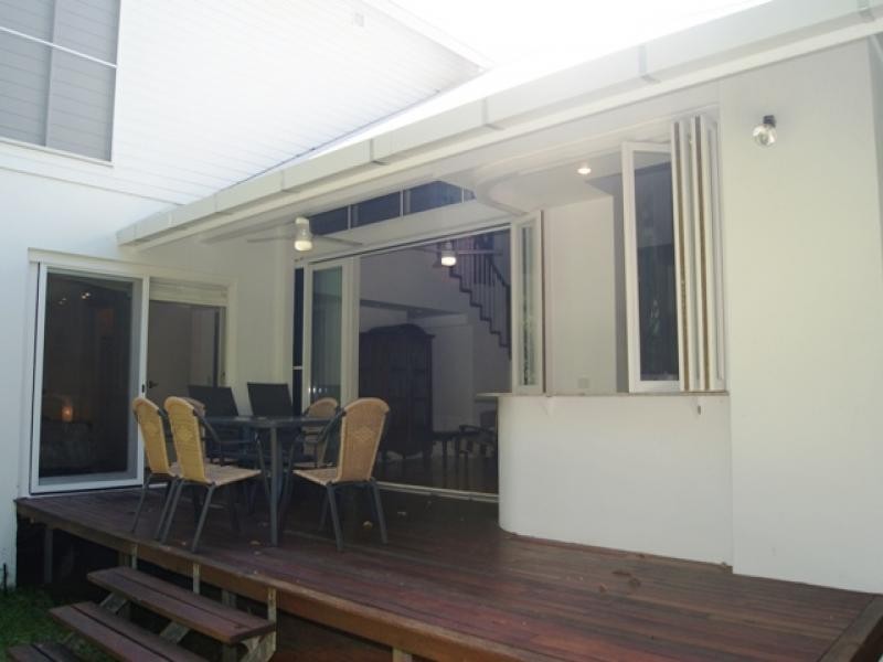 1 Beach Villa, Port Douglas QLD 4877