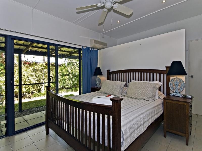 18 Rankin, Port Douglas QLD 4877