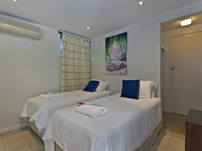18 Rankin, Port Douglas QLD 4877