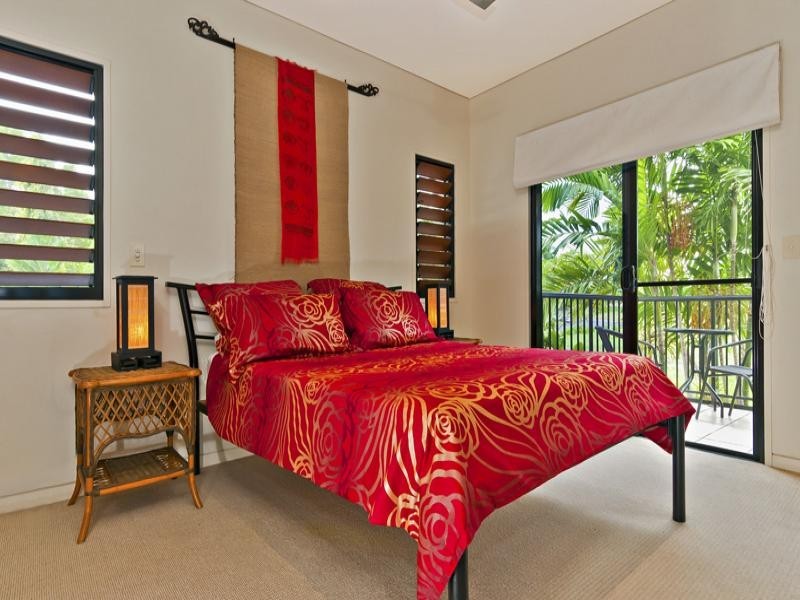 2/12 ESCAPE, Port Douglas QLD 4877