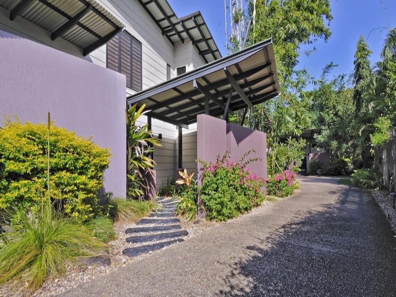 1and2/12 Escape St, Port Douglas QLD 4877
