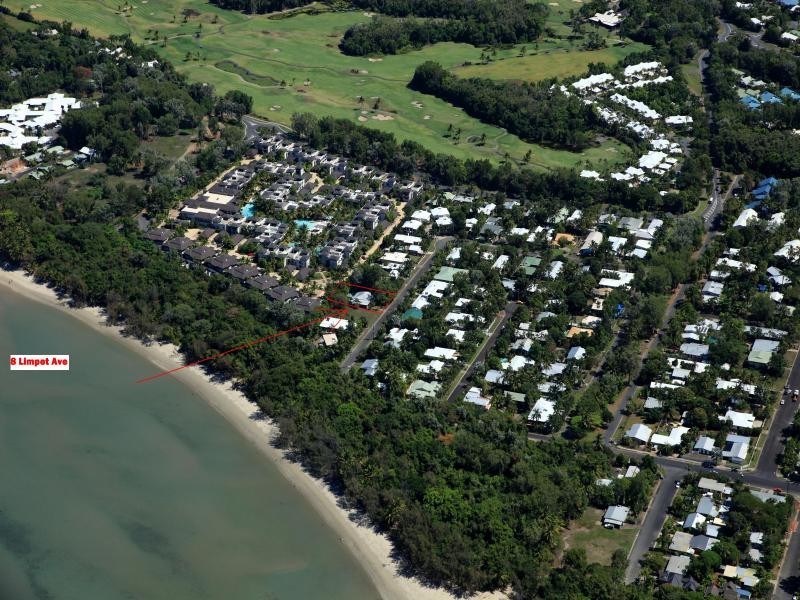 8 Limpet Avenue, Port Douglas QLD 4877