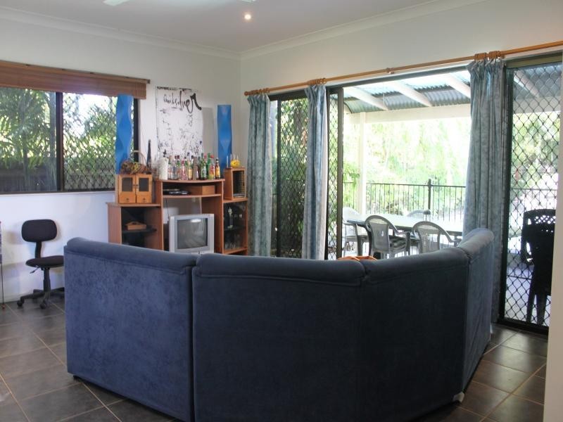 8 Limpet Avenue, Port Douglas QLD 4877