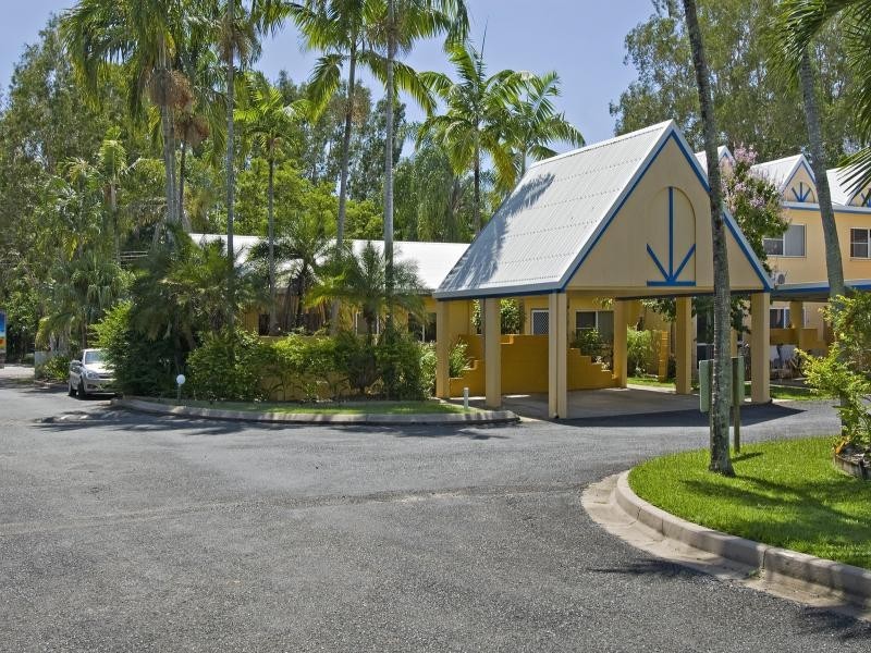 1/1-5 Barrier St Ti Tree resort, Port Douglas QLD 4877