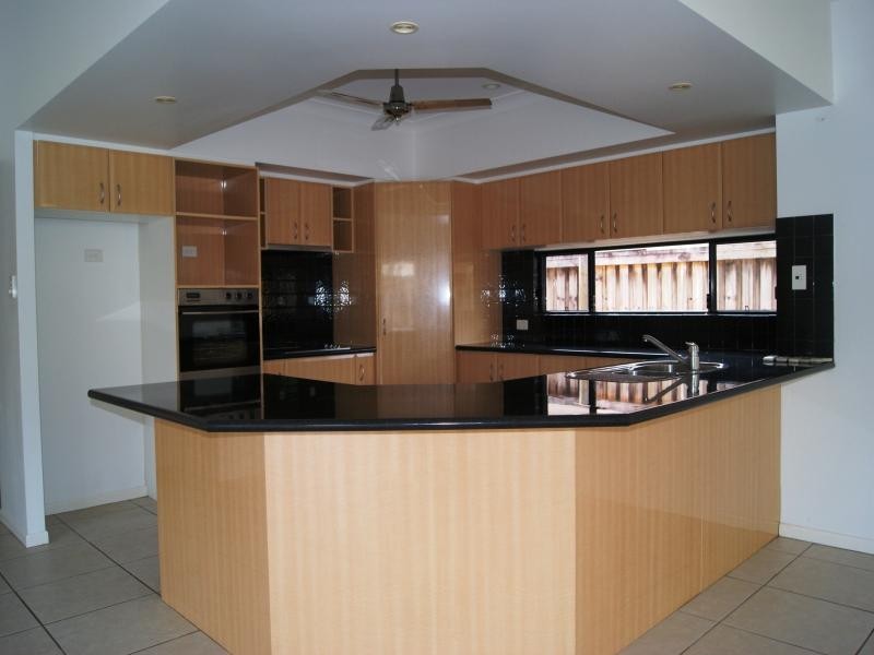 28 Birdwing St, Port Douglas QLD 4877