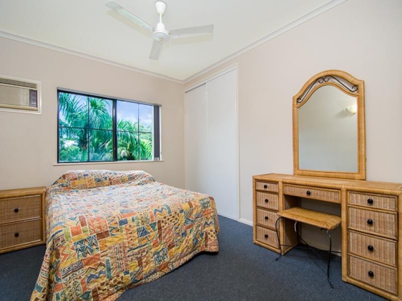 Port Douglas QLD 4877