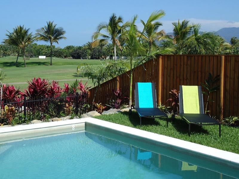 Port Douglas QLD 4877