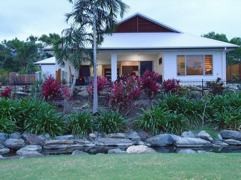 Port Douglas QLD 4877