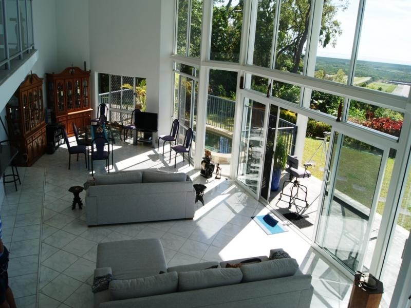 12 OCEAN VIEW RD, Port Douglas QLD 4877