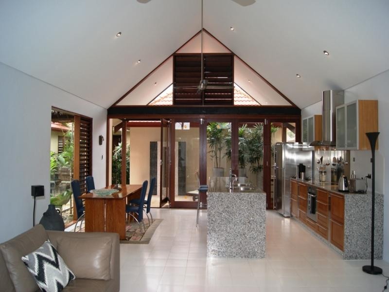 12 SANDERLING CLOSE, Port Douglas QLD 4877