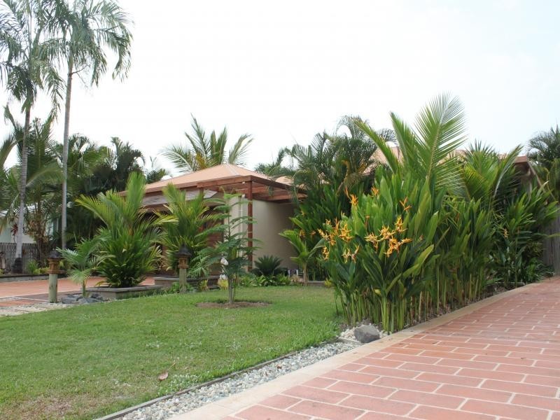 8 Ulysses Ave, Port Douglas QLD 4877