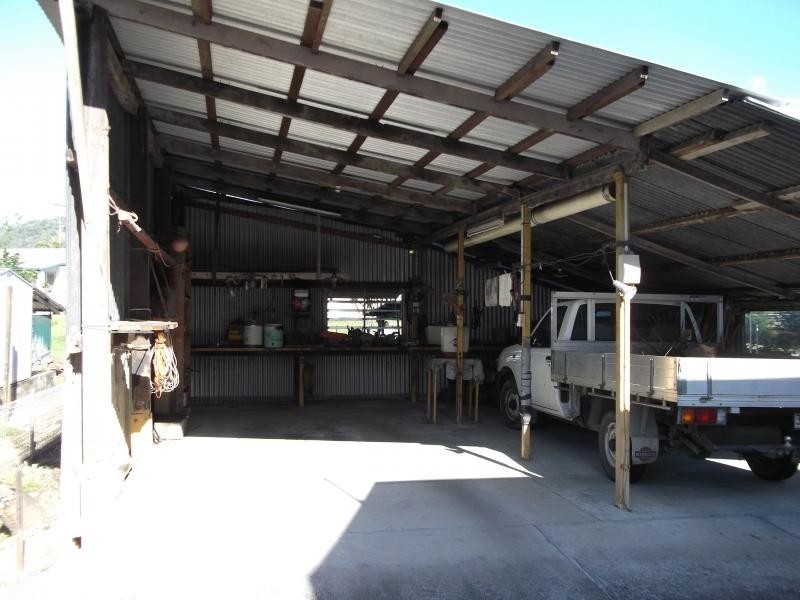 7 Mossman Street, Mossman QLD 4873