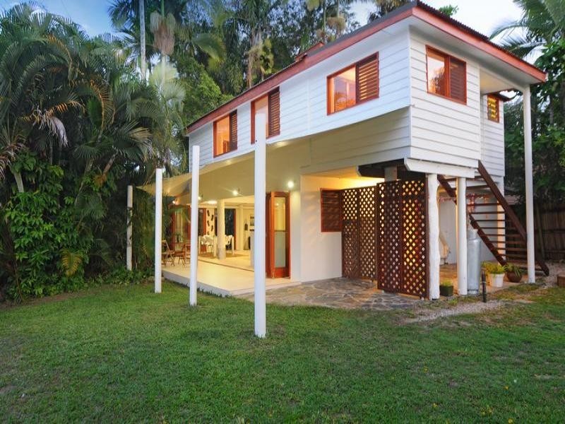 1 Poinciana Street, Cooya Beach QLD 4873