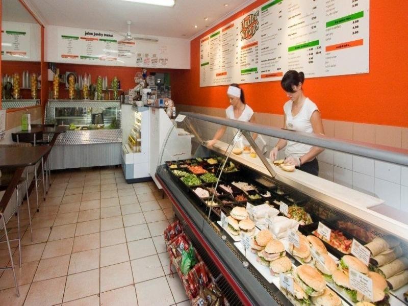 2/22 Macrossan Street, Port Douglas QLD 4877