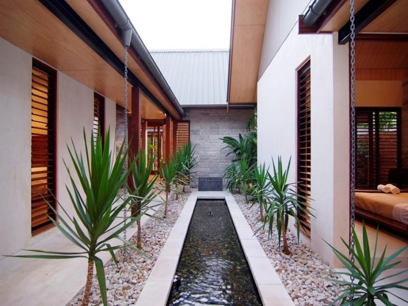 BALE DVE, Port Douglas QLD 4877