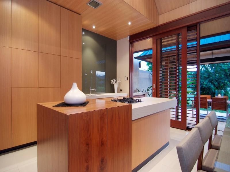 BALE DVE, Port Douglas QLD 4877