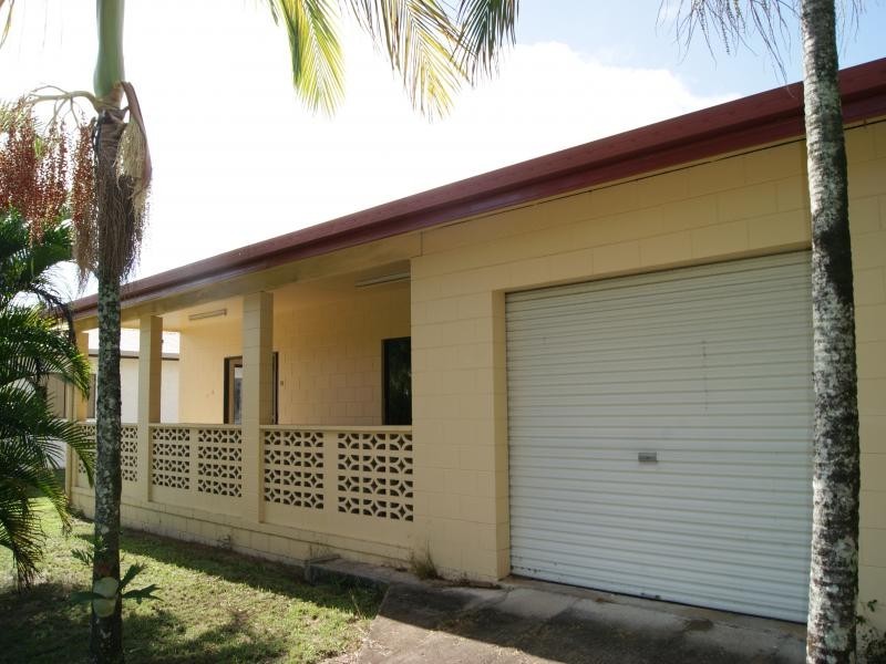 10 Jacaranda Close, Cooya Beach QLD 4873