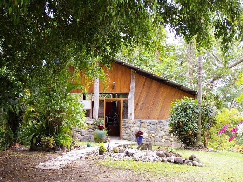 12 and 13 Tresize Road, Mowbray QLD 4877