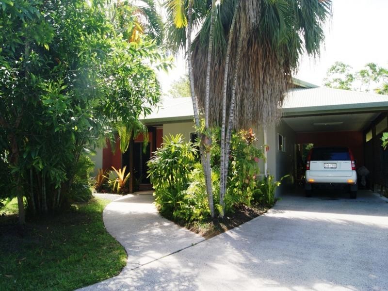 3 UNDINE ST, Port Douglas QLD 4877