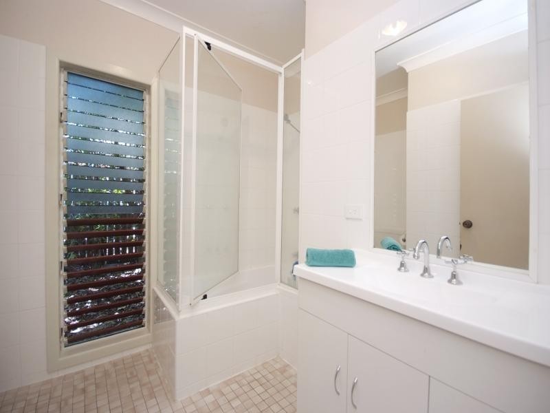 3 UNDINE ST, Port Douglas QLD 4877