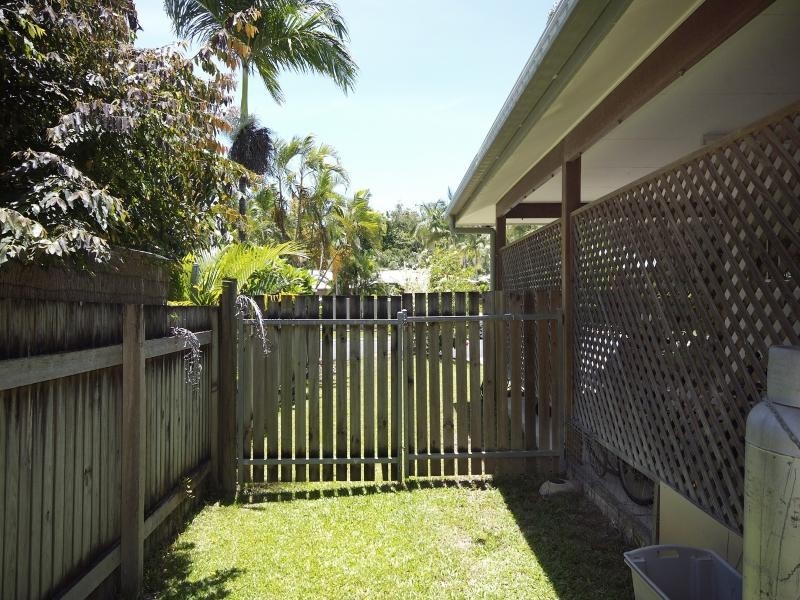 3 UNDINE ST, Port Douglas QLD 4877