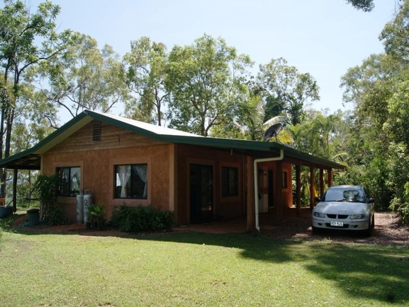 142 Somerset Dve, Miallo QLD 4873