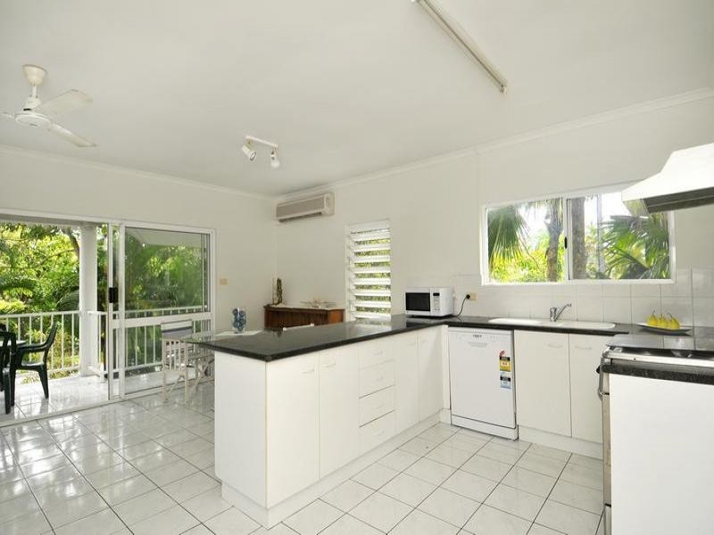 2/39 Reef St, Port Douglas QLD 4877