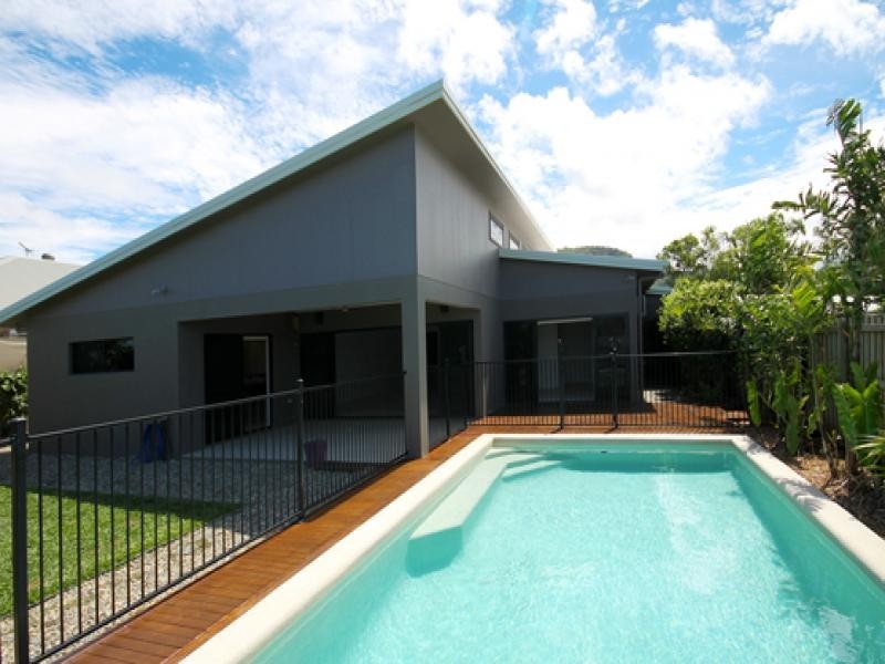 10 Dulku close, Port Douglas QLD 4877