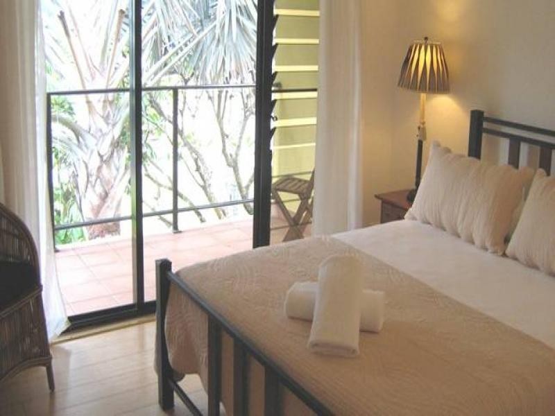 1/5 The Esplanade, Number 1 On The Beach, Port Douglas QLD 4877