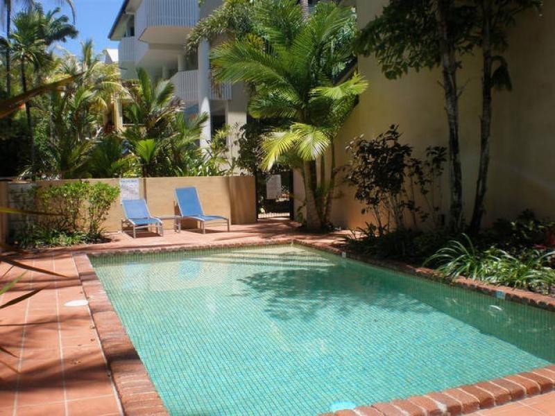 1/5 The Esplanade, Number 1 On The Beach, Port Douglas QLD 4877