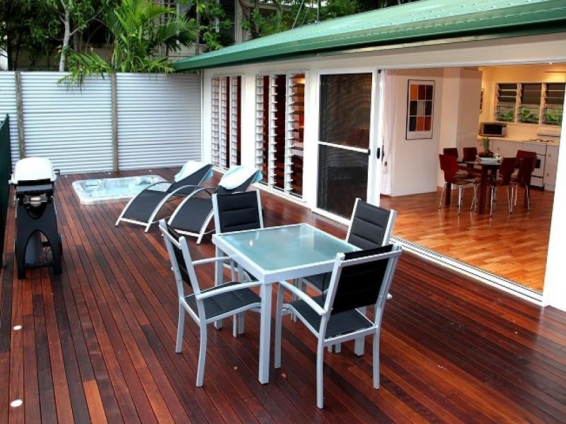 Villa B/45 Murphy Street, Hideaway, Port Douglas QLD 4877