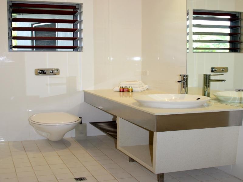 16 Rankin Street, Absolute Beach House, Newell QLD 4873